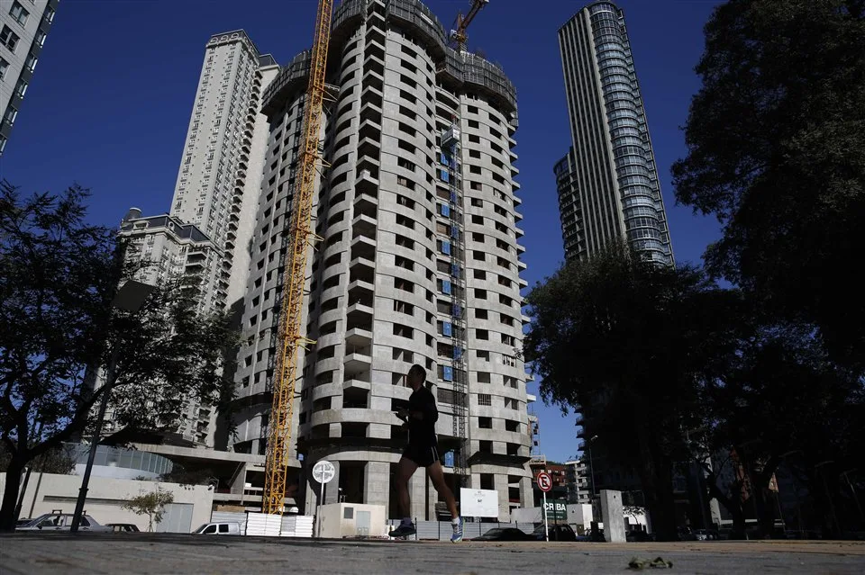 01 alvear tower 3 - Grupo Cosmos